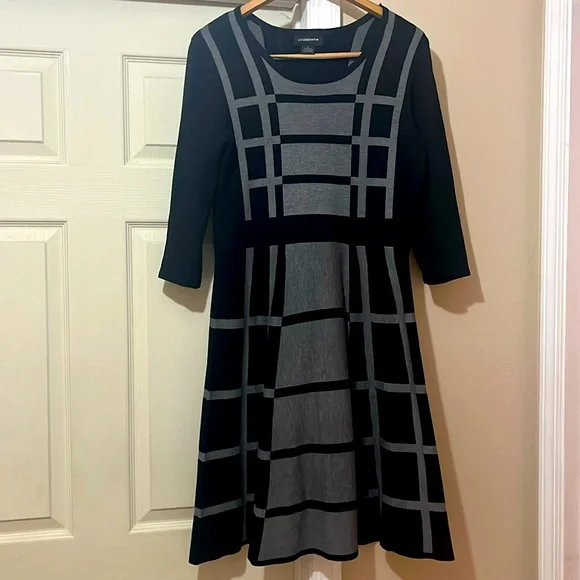 peony midi dress Color Spectrum Midi Dress 